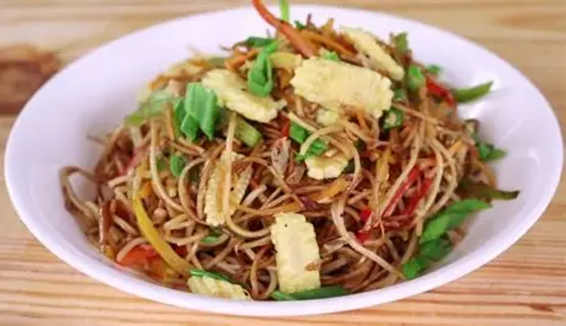 Burnt Garlic Noodles.