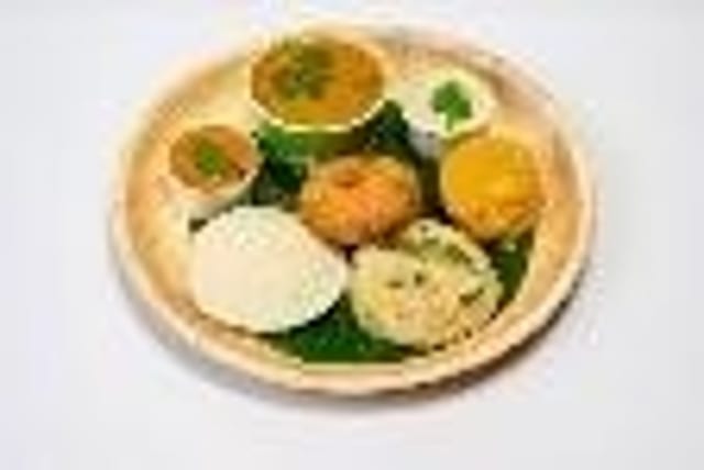 Mini Tiffin - Vada, Idly, Pongal, Kesari.